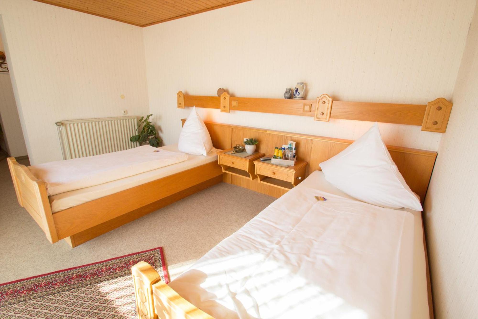 Hotel Am Lingelbach Knullwald Bilik gambar
